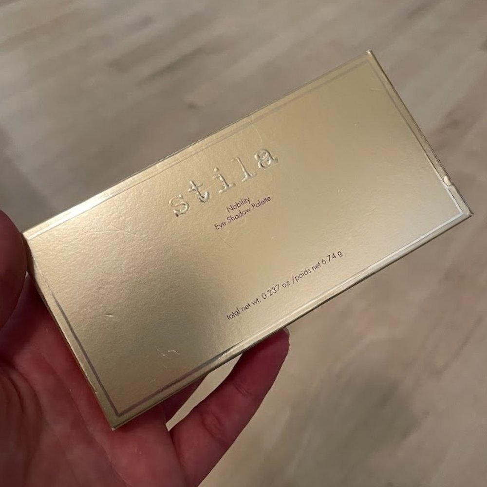 NIB Stila Nobility Eye Shadow Palette - Picture 4 of 4